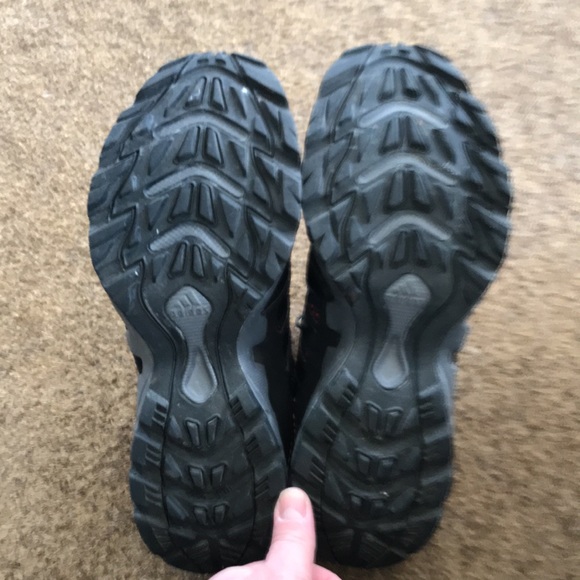 COPY - Adidas Step Down Construction Waterproof Hiking Shoes Men’s or Youth Siz… - Picture 8 of 10